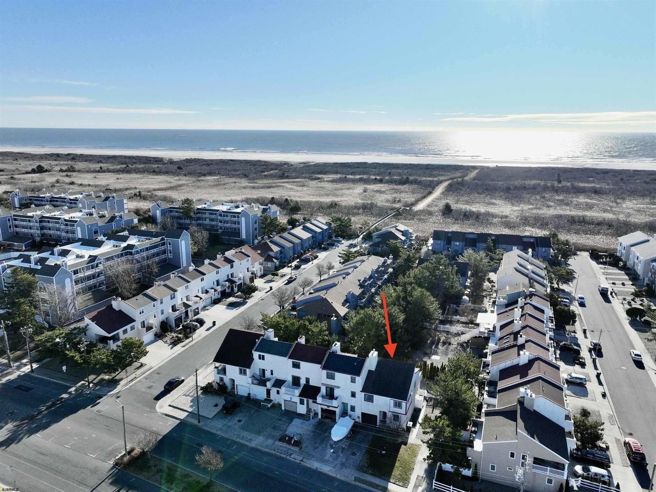 4818 Harbor Beach Blvd - Photo 2 of 28