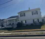 512 N Somerset Ave - Photo 1 of 1