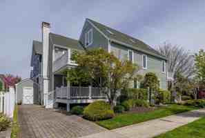 featured image of 3405 Ventnor Ave
