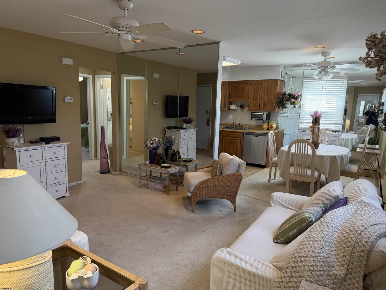 9506 Ventnor Ave #12 - Photo 4 of 12