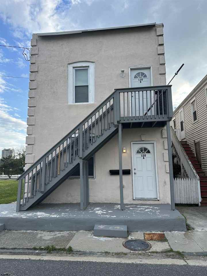 120 N Congress Ave - Photo 2 of 13