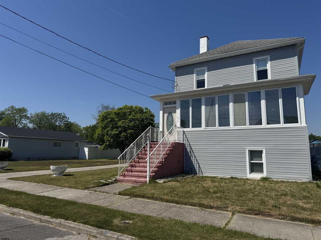116 E Edgewater Ave - Photo 2 of 24