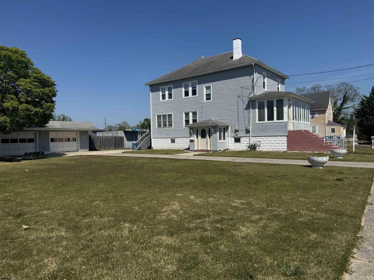 116 E Edgewater Ave - Photo 3 of 24