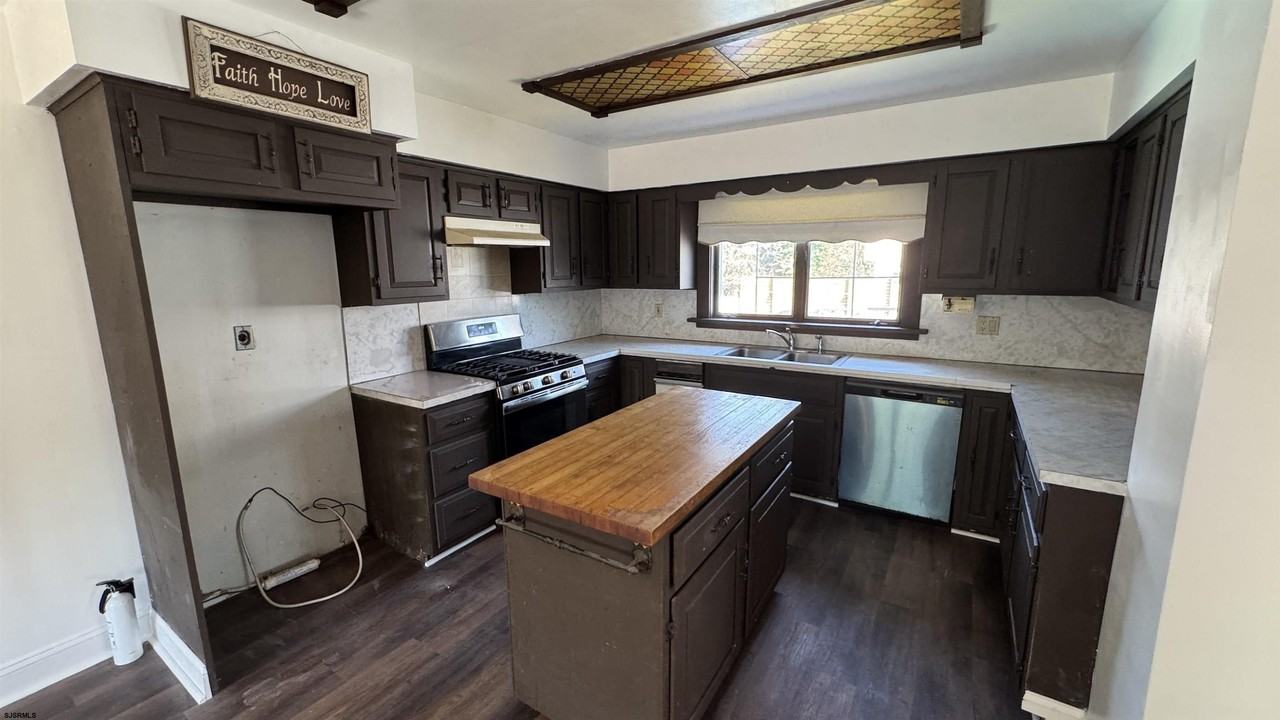116 E Edgewater Ave - Photo 6 of 24