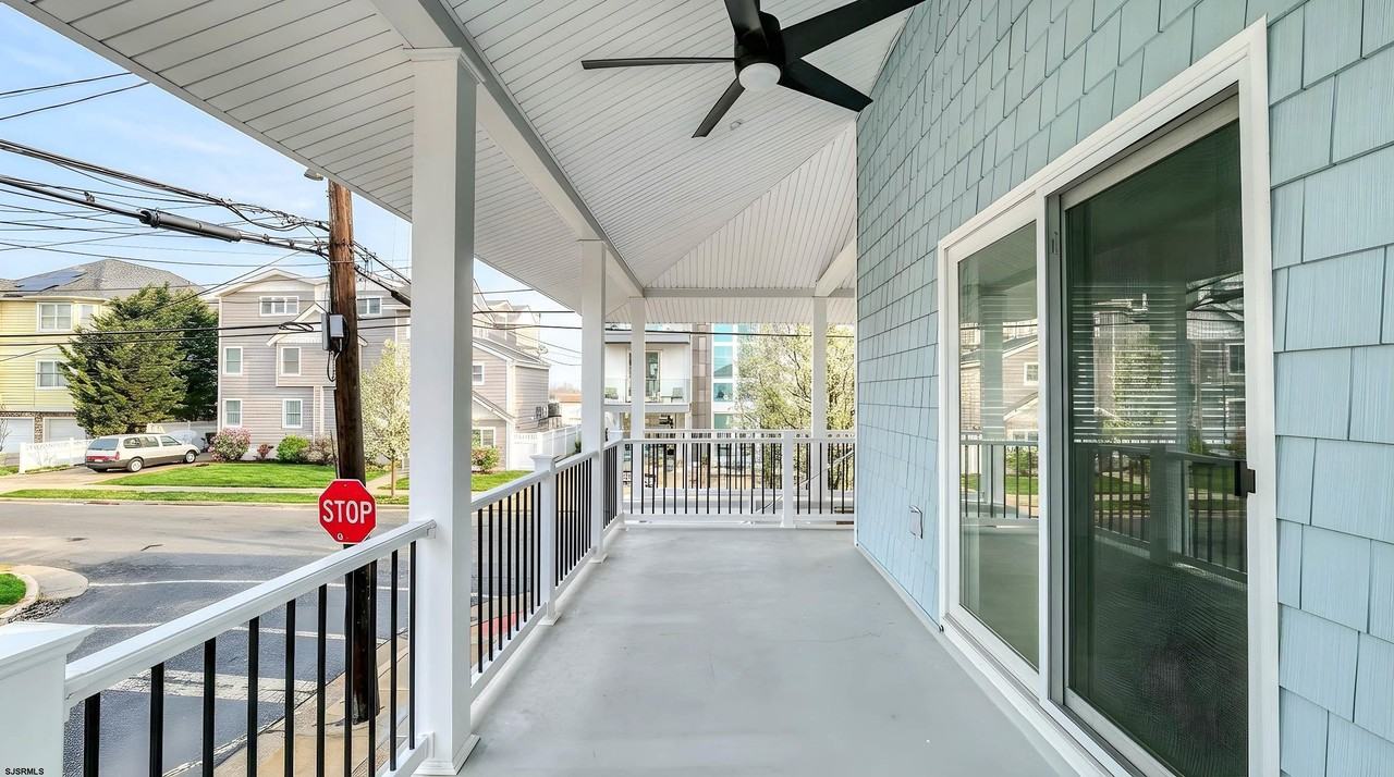 129 N New Haven Ave #FL2 - Photo 4 of 21