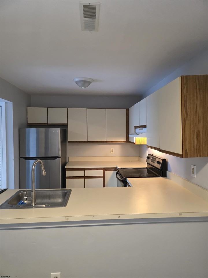 173 Hearthercroft Dr #173 - Photo 4 of 14