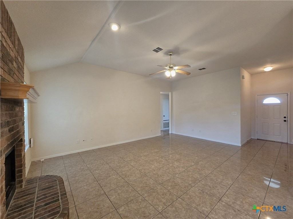 5705 Mandalay - Photo 6 of 43