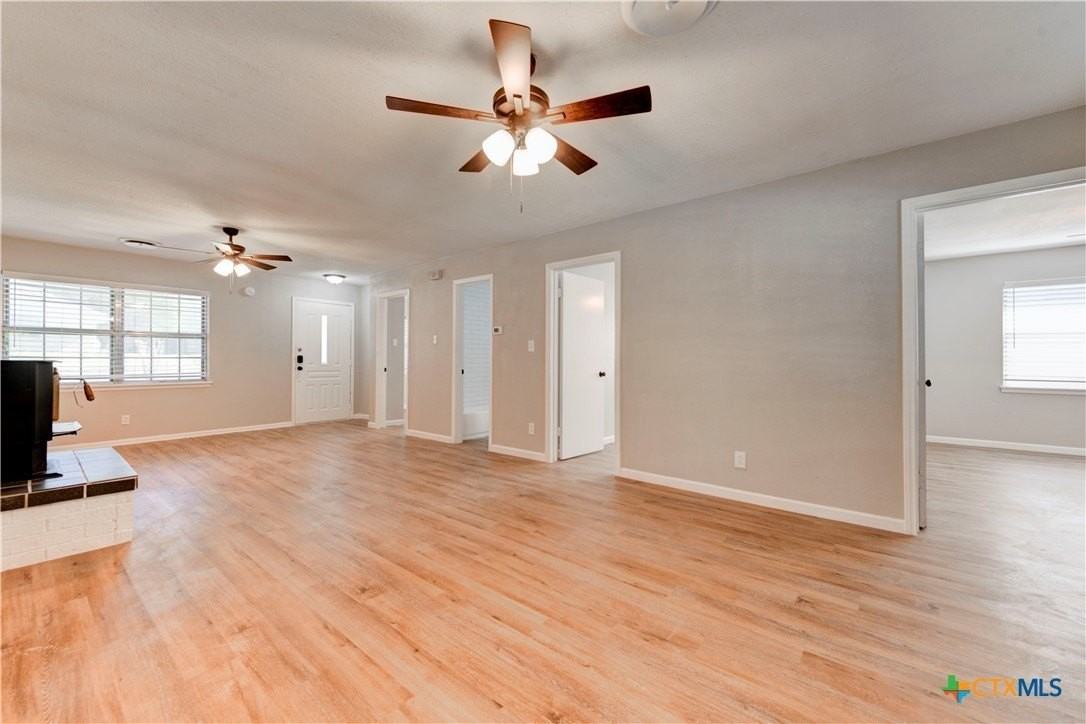 1228 Chippendale Dr - Photo 7 of 12