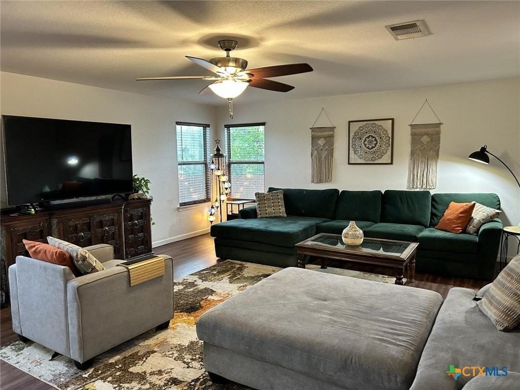 721 Green Pasture Dr - Photo 4 of 25