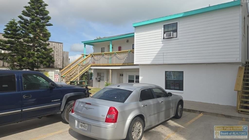 310 W Houston St #1