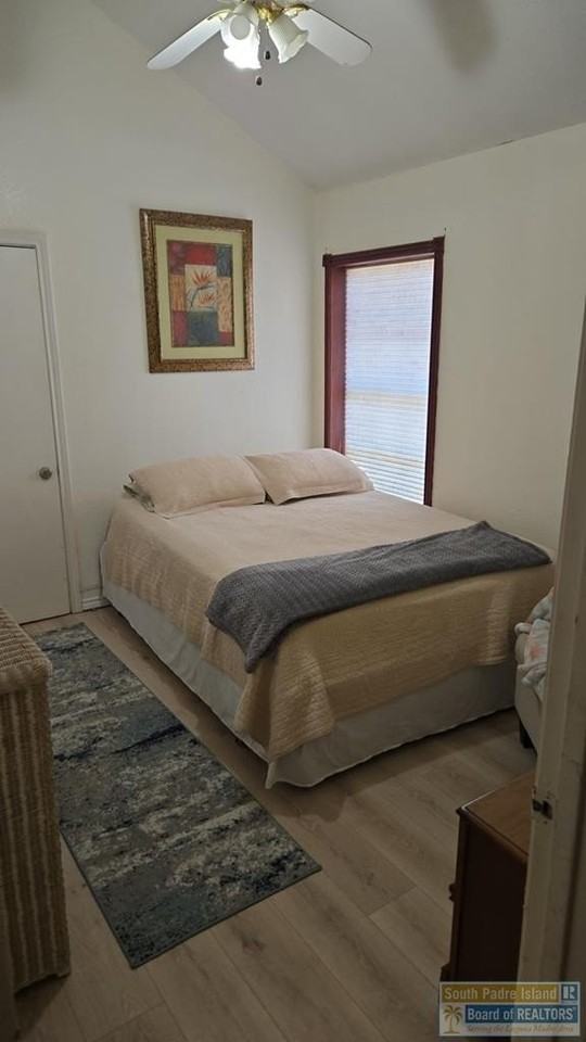 906 W Polk St #B - Photo 5 of 8