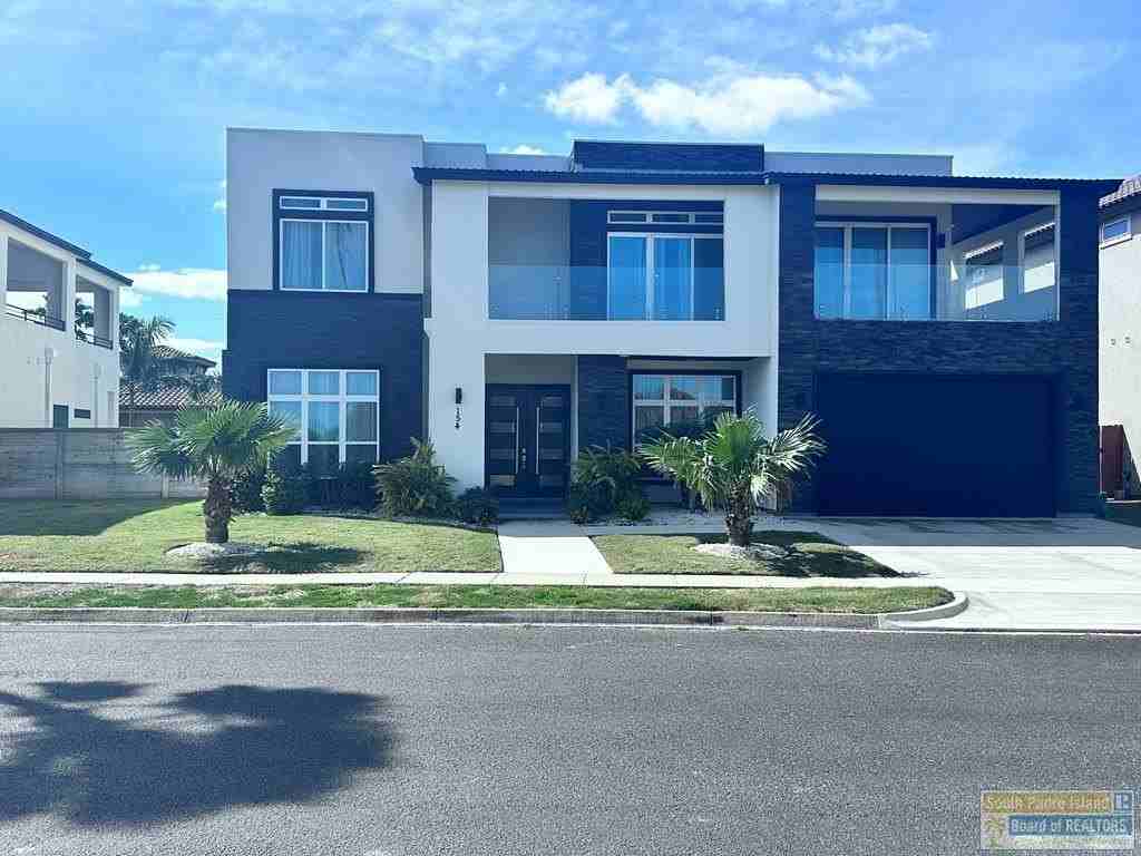 154 Oleander Dr - Photo 3 of 33