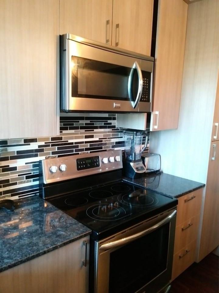125 E Morningside Dr #302 - Photo 4 of 19
