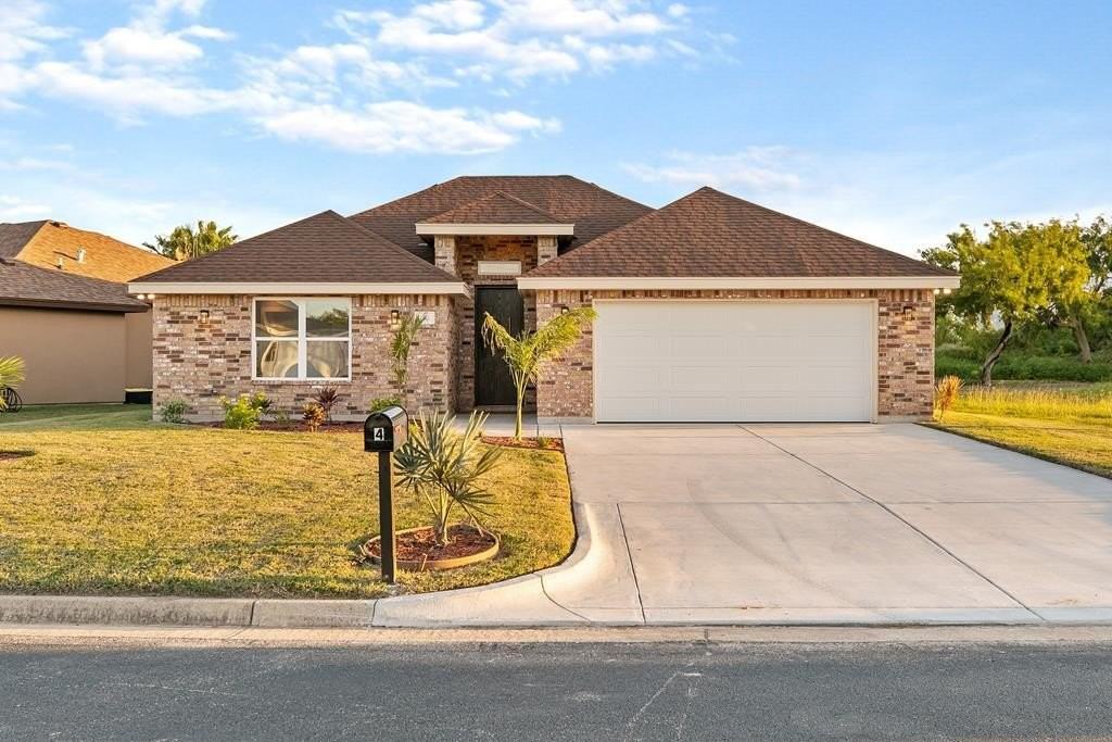 4 Augusta Dr