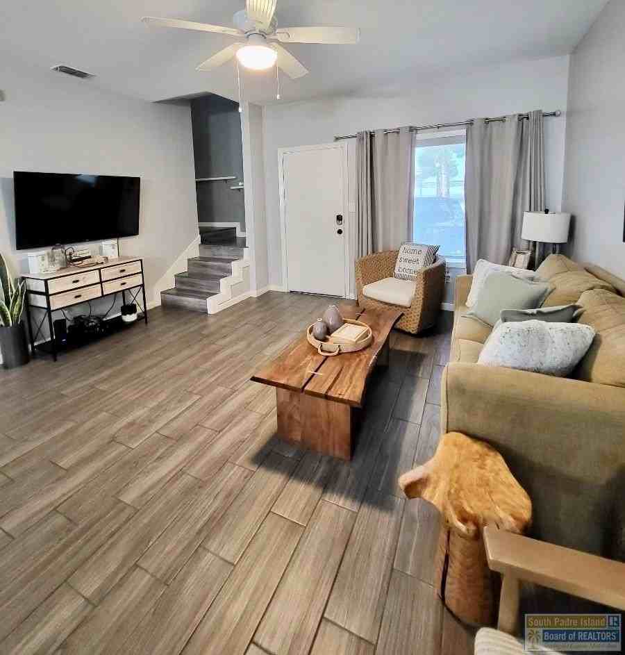 219 Las Joyas Blvd - Photo 6 of 37
