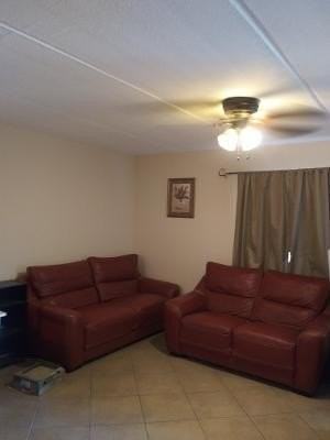 104 E Parade Dr #19 - Photo 3 of 19