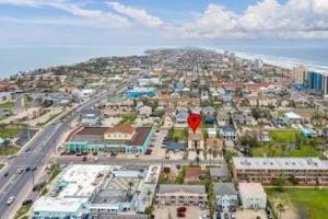 featured image of 110 E Amberjack St #1