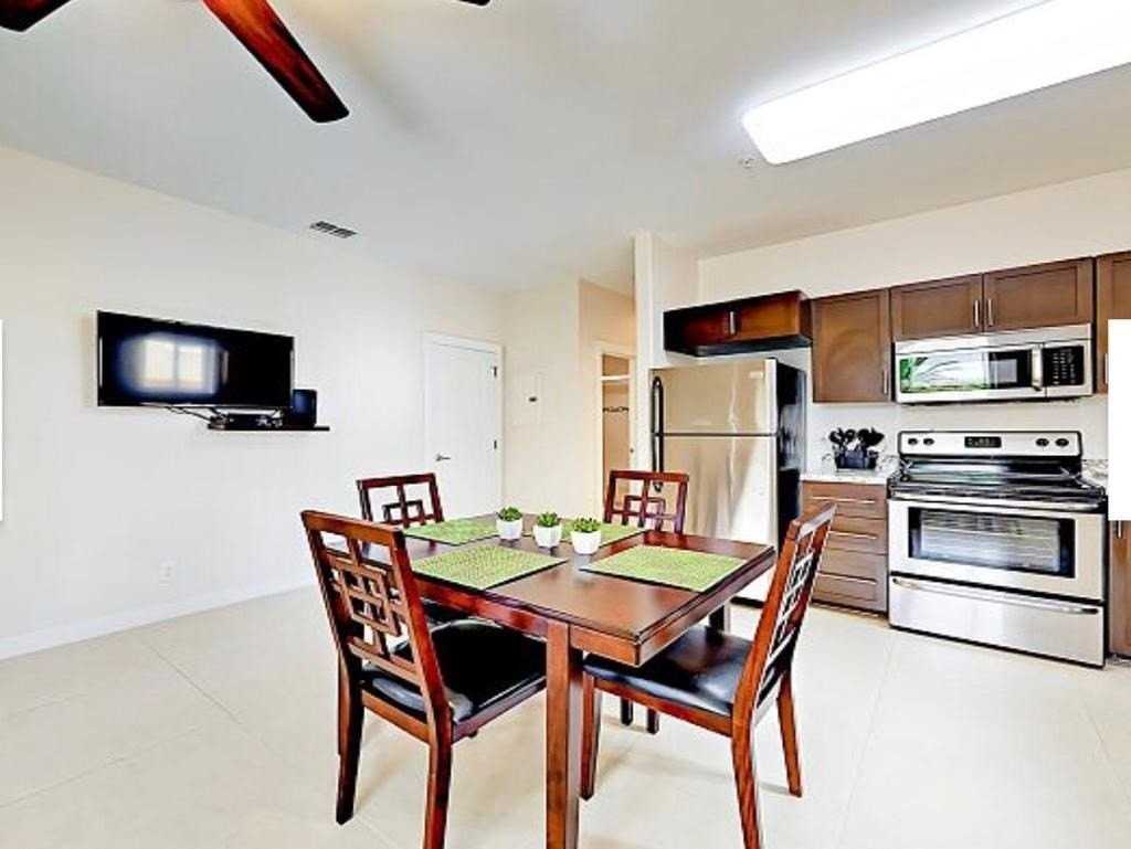 110 E Amberjack St #1 - Photo 2 of 9