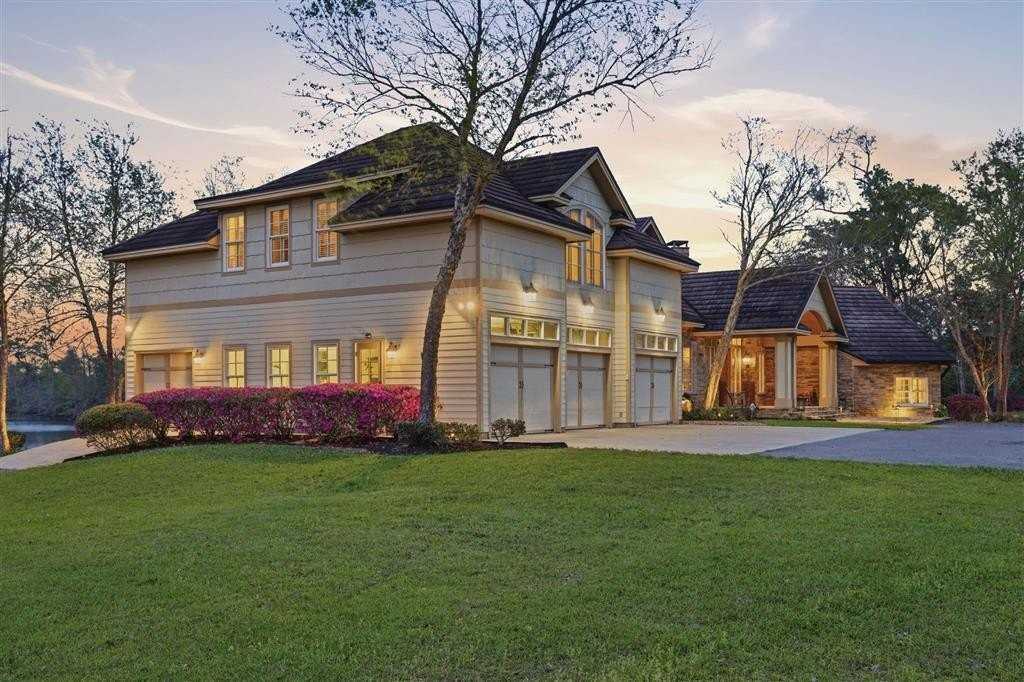 1046 Hollis Rd - Photo 4 of 50