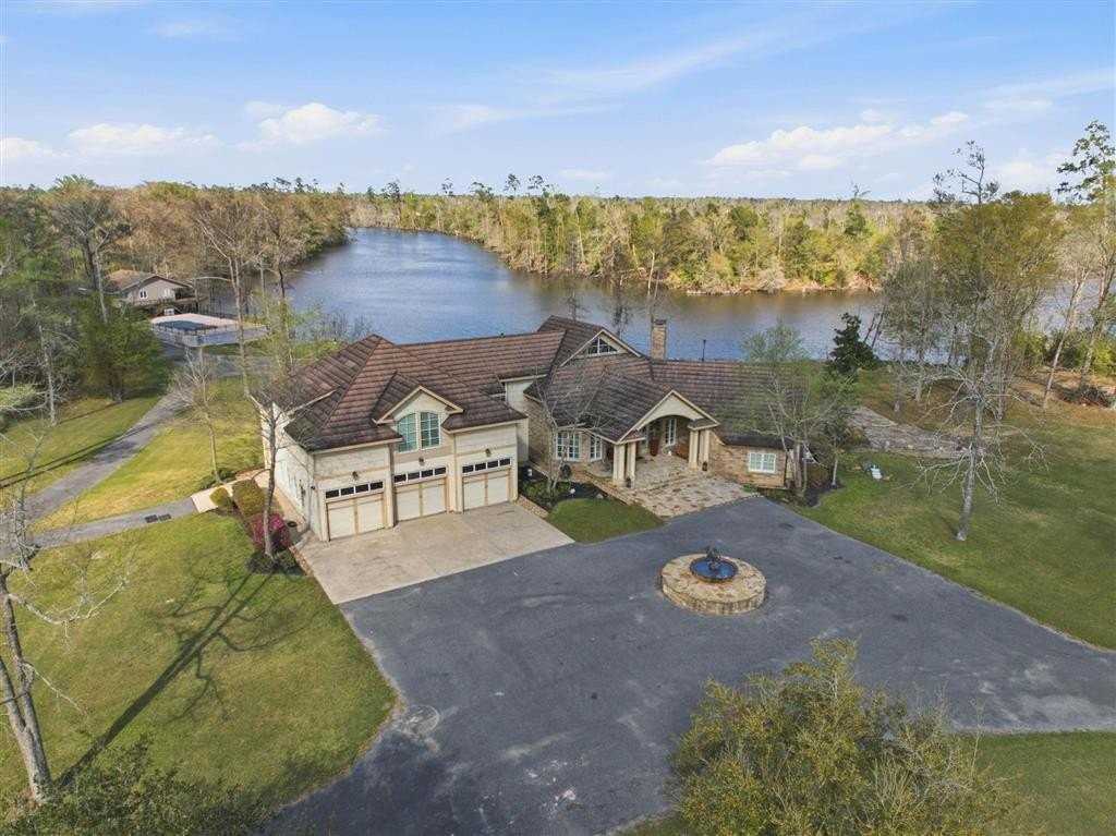 1046 Hollis Rd - Photo 7 of 50
