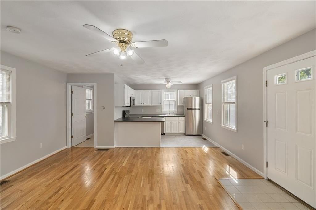 73 Benefit St - Photo 5 of 13