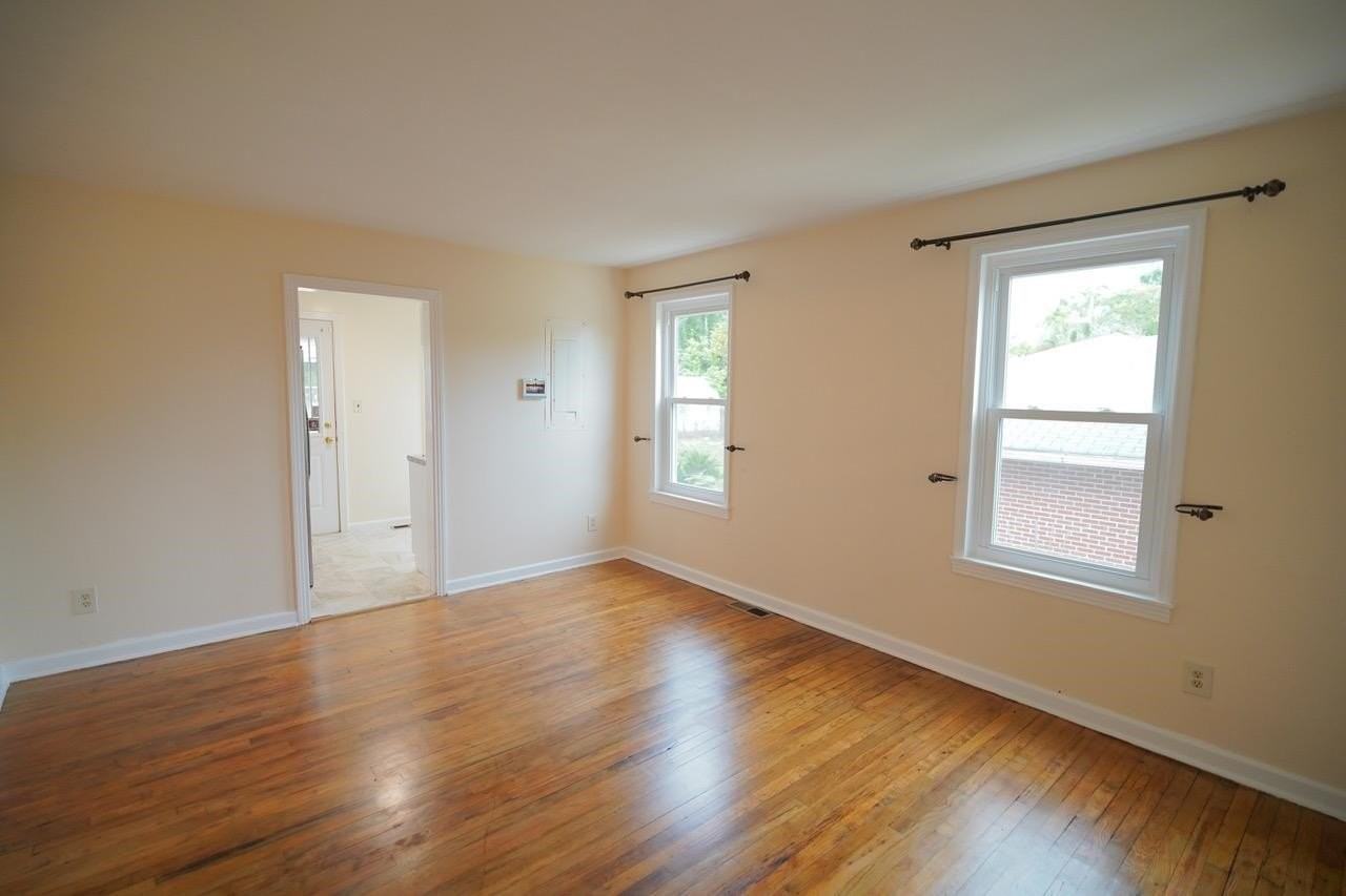 212 Rudy Hubbard Way - Photo 4 of 22