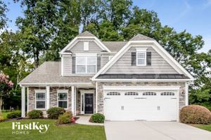 featured image of 2675 Lamplight Cir