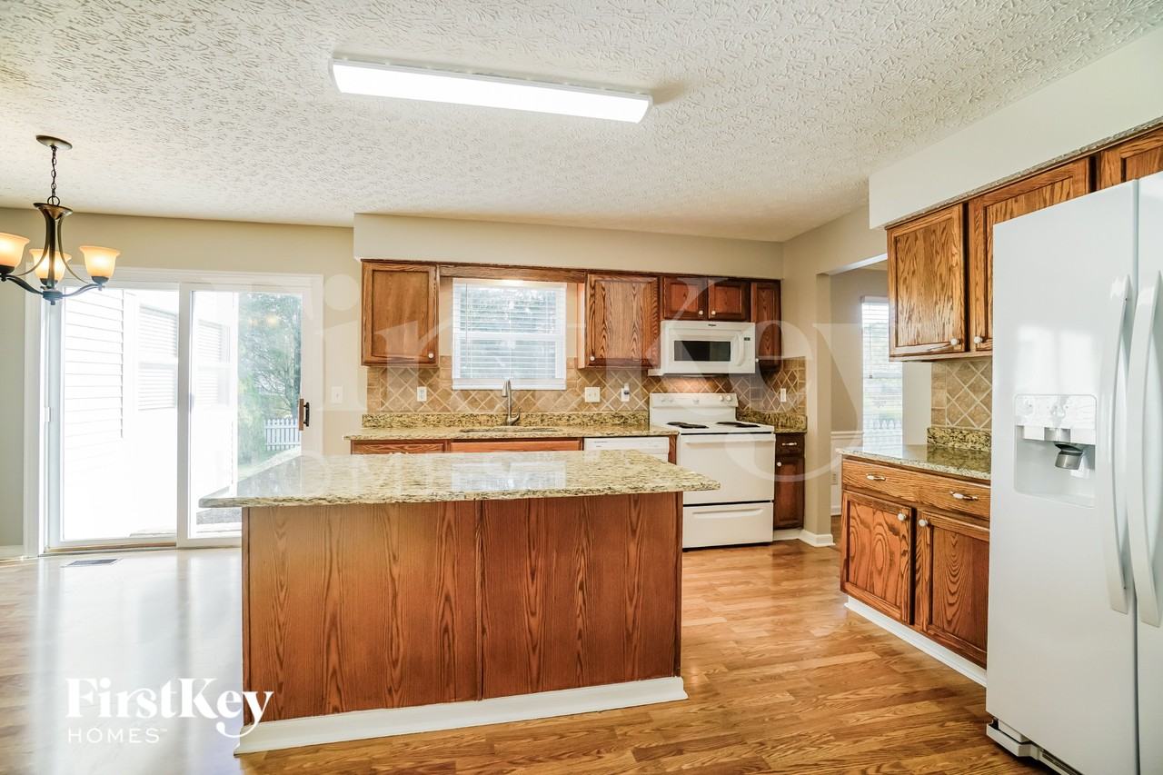2894 Wynneleaf St - Photo 6 of 16