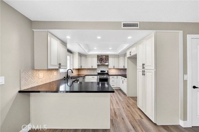 1730 Camino Centroloma - Photo 5 of 8