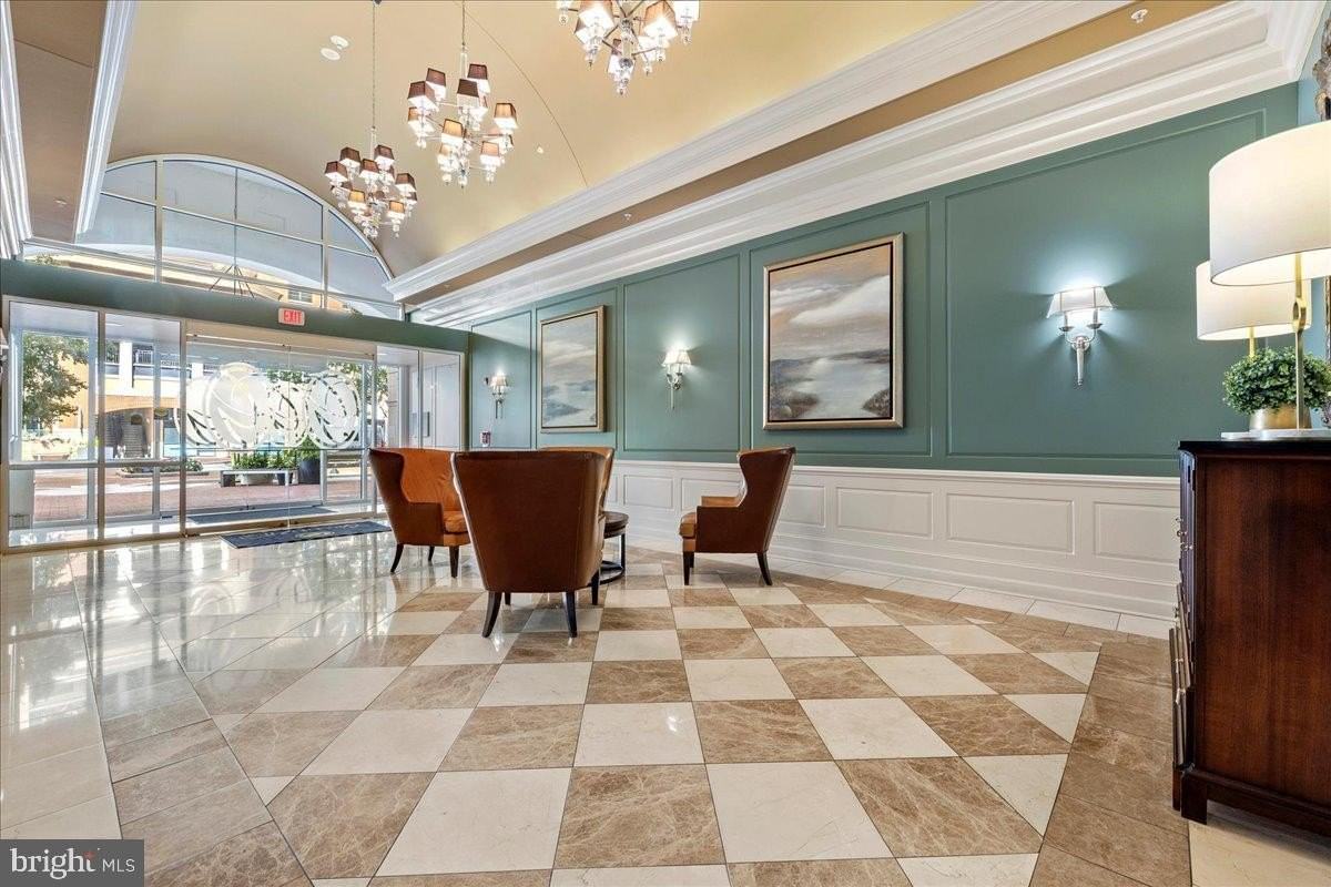 1915 Towne Centre Blvd #503 - Photo 6 of 24