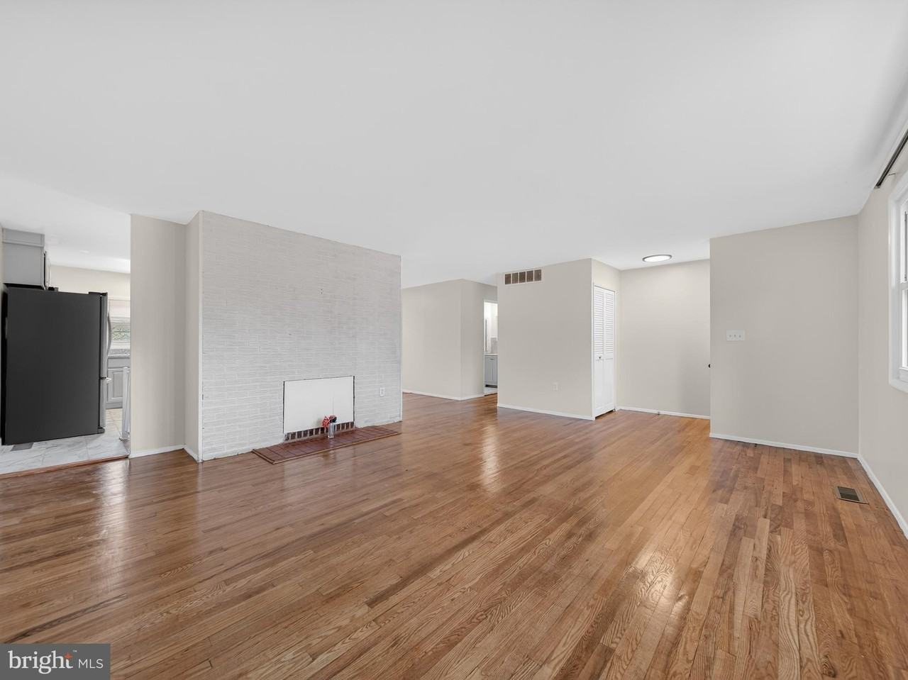 3397 Fountain Grn S - Photo 5 of 43