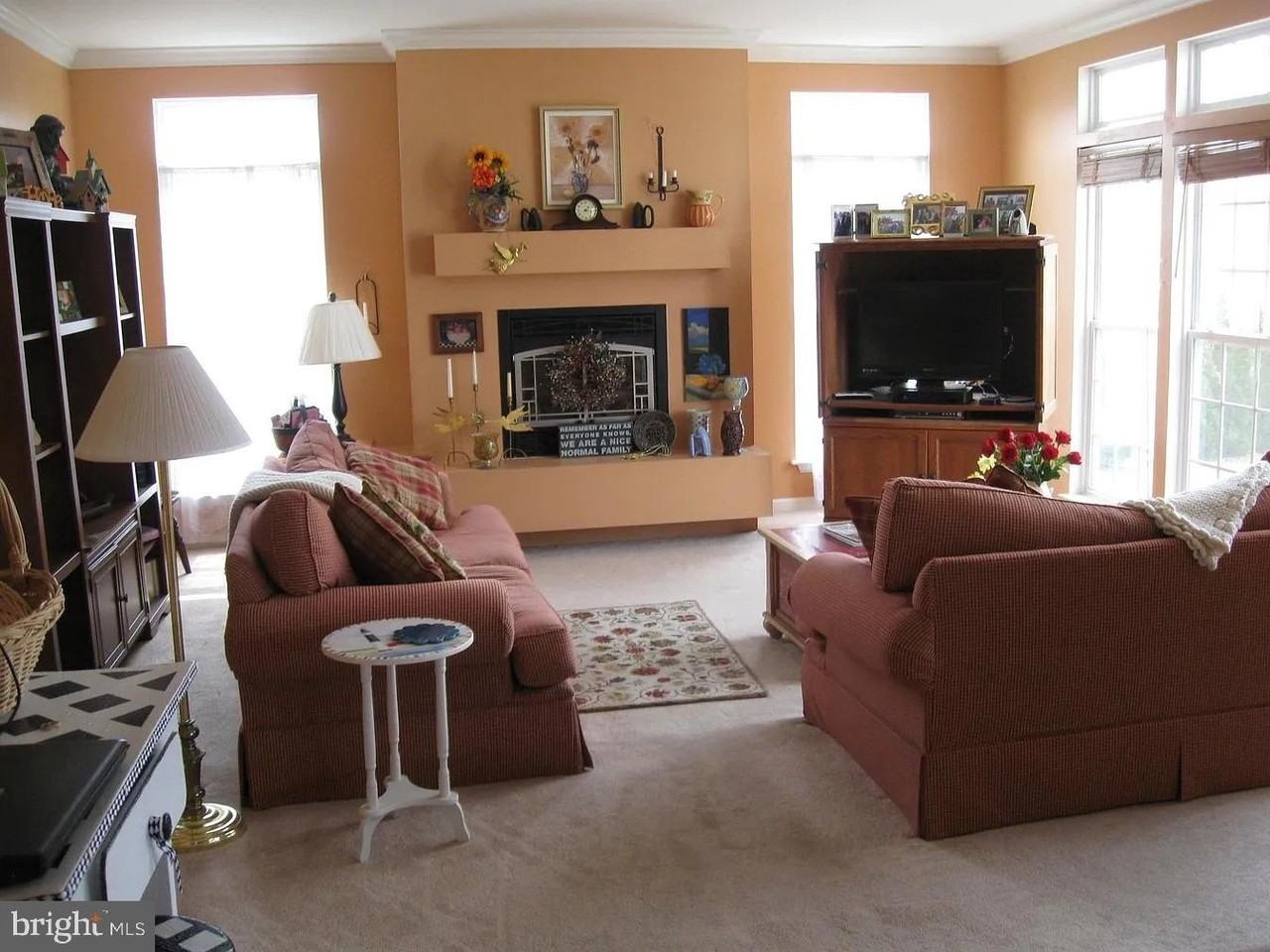 4055 Carrick Ct - Photo 2 of 18