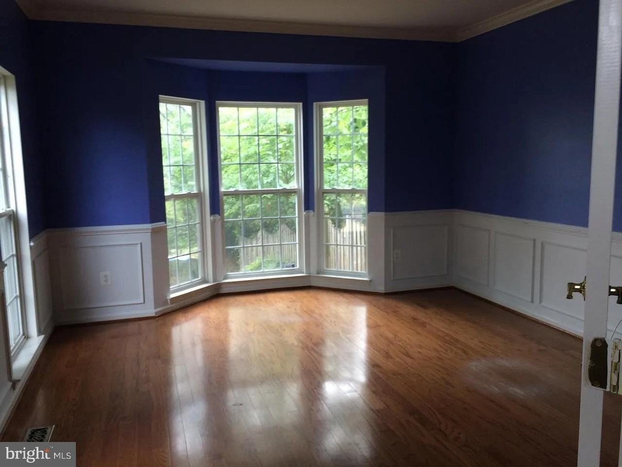 4055 Carrick Ct - Photo 5 of 18