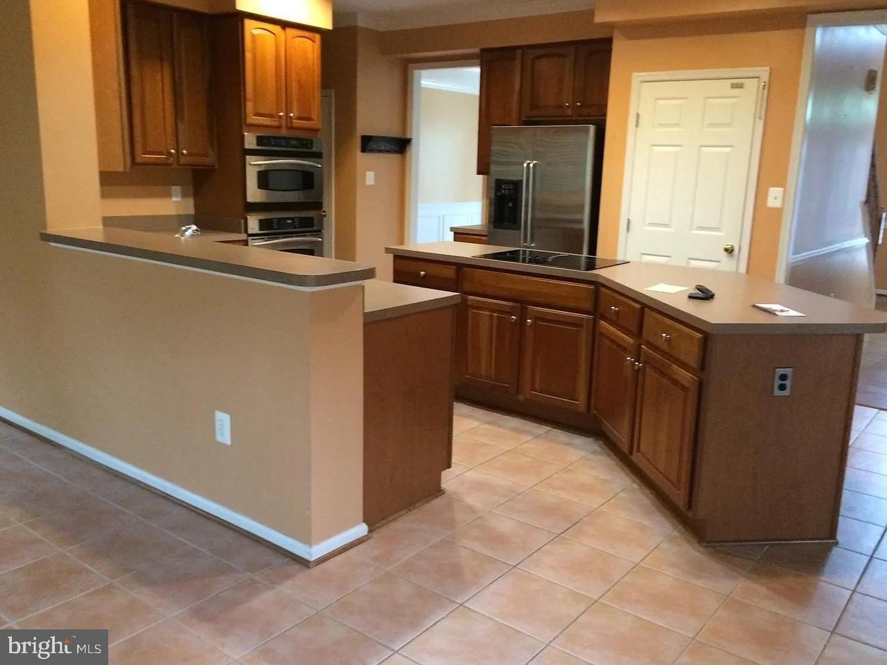 4055 Carrick Ct - Photo 7 of 18