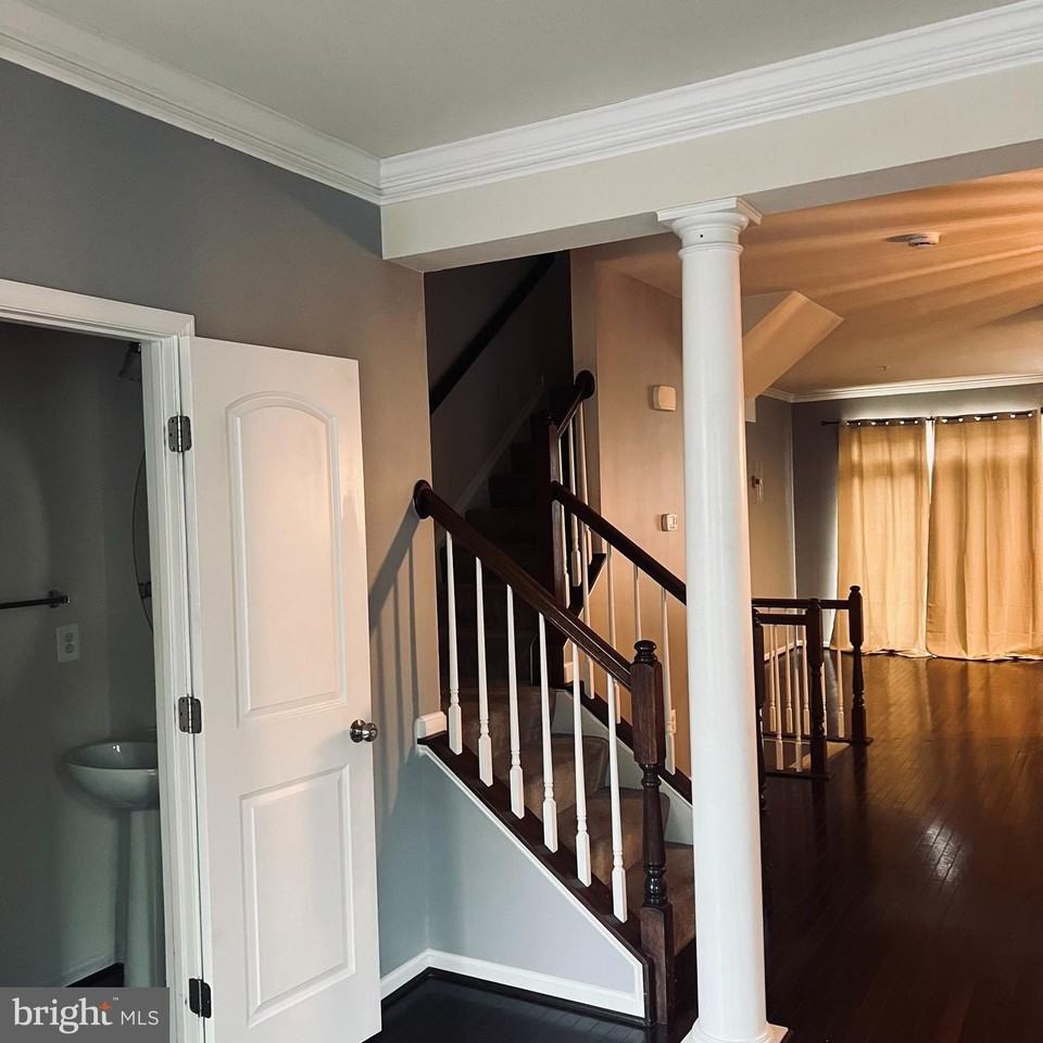 9026 Ruby Lockhart Blvd - Photo 2 of 11