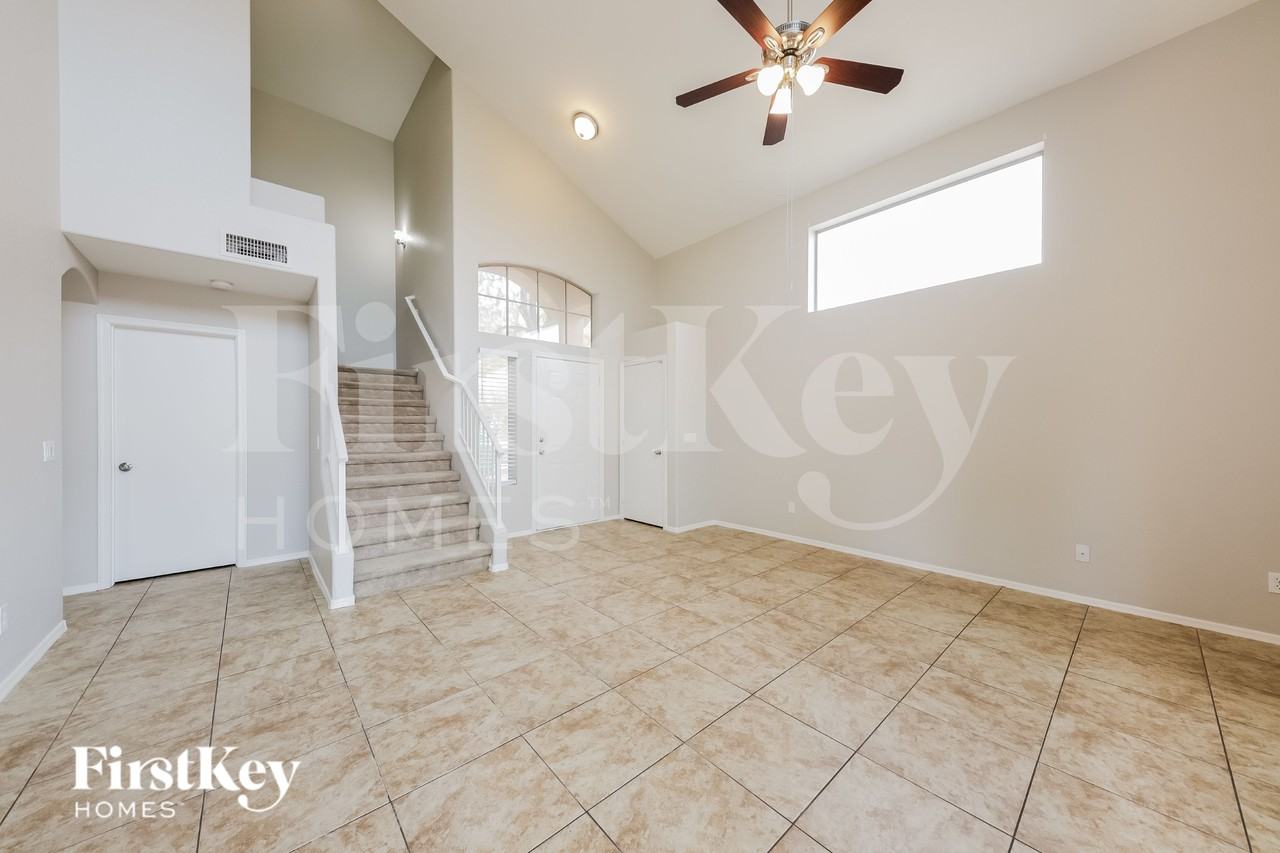 6968 W Aire Libre Ave - Photo 3 of 15