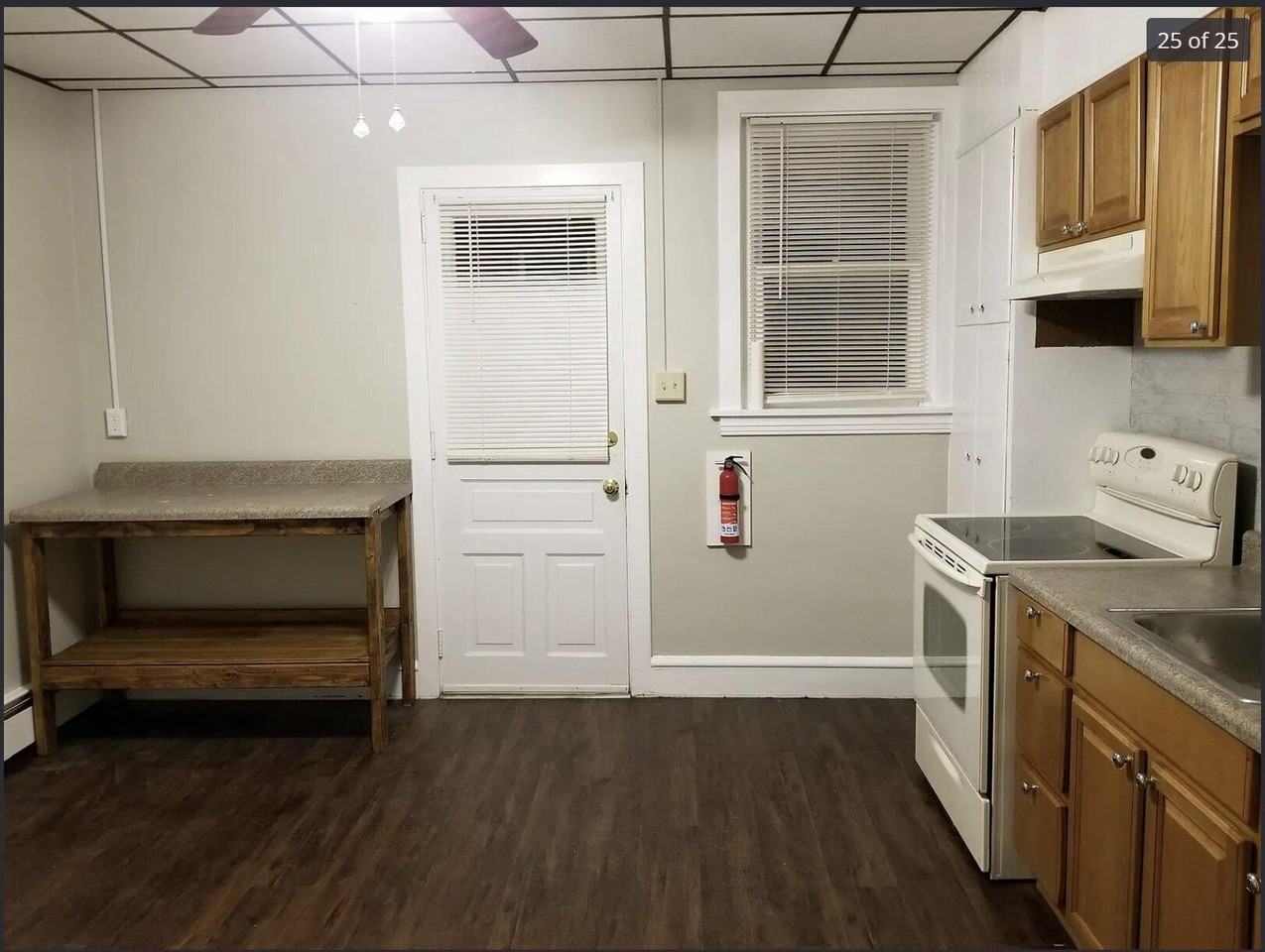 1855 N Main St - Photo 7 of 21
