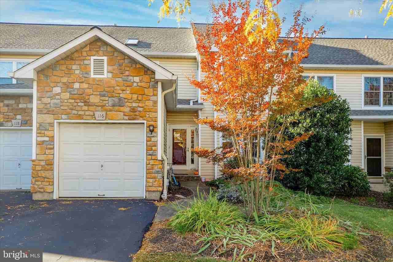 116 Gleneagles Dr