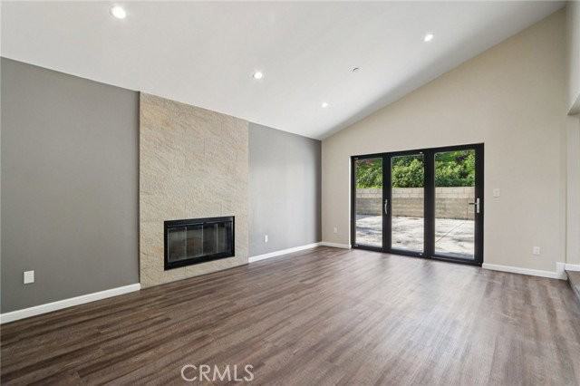 17465 Tuscan Dr - Photo 2 of 8
