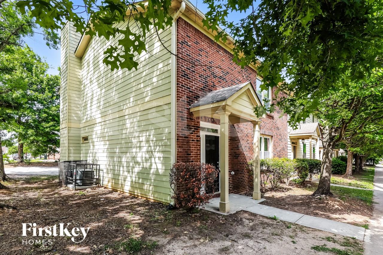 1717 W Taylor Ave - Photo 2 of 19