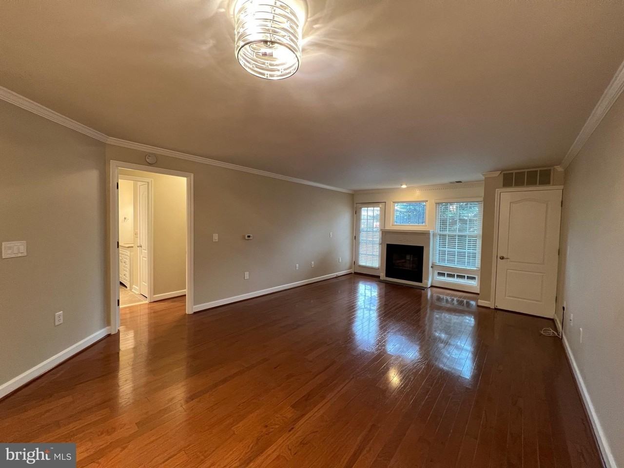6924 Fairfax Dr #132 - Photo 2 of 17