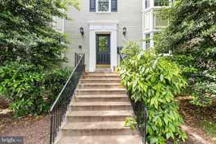 820 S Arlington Mill Dr #3-201 - Photo 1 of 1