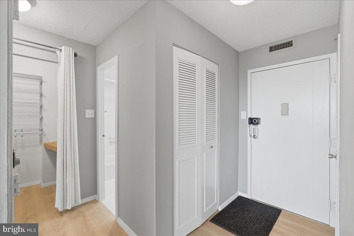 2030 N Adams St #1209 - Photo 6 of 23