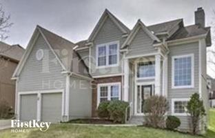 featured image of 5637 N Ames Ave