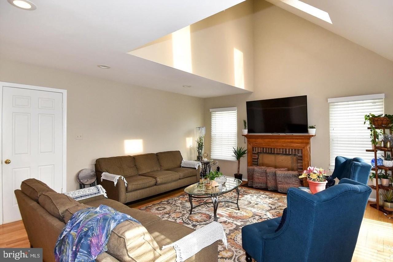 13171 Ruby Lace Ct - Photo 4 of 12