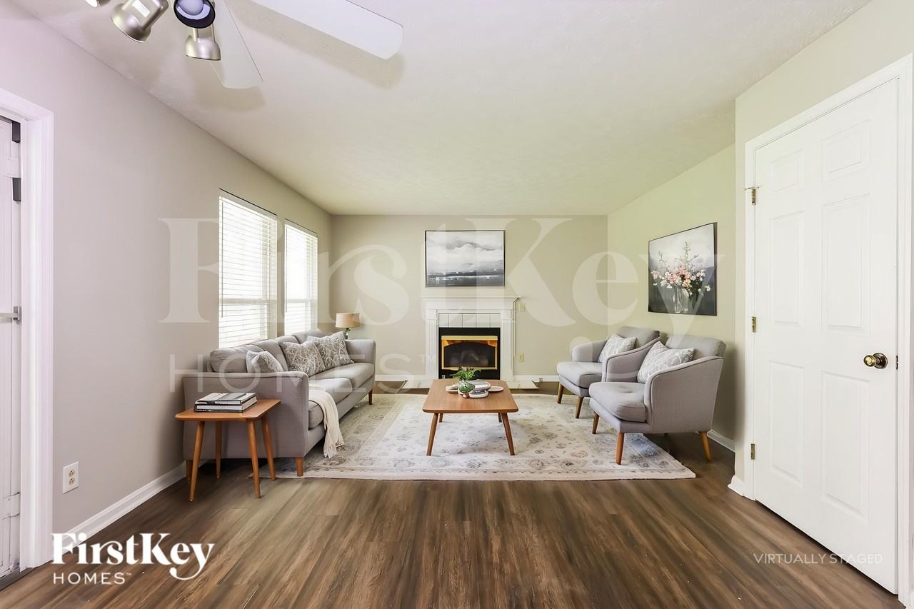 1088 Heritage Trce - Photo 3 of 19