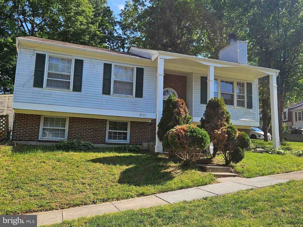 8505 Cherry Heights Ct - Photo 2 of 11