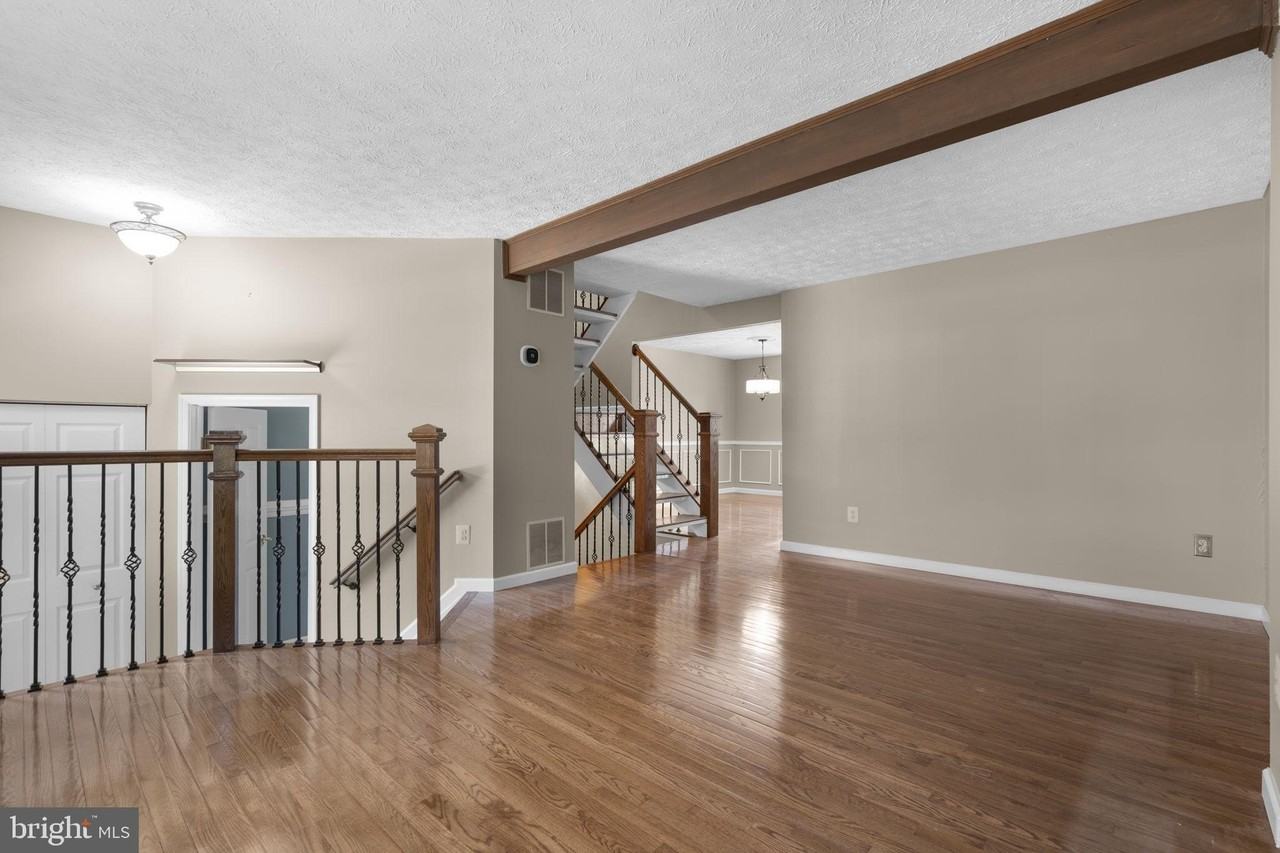 13250 Custom House Ct - Photo 4 of 31