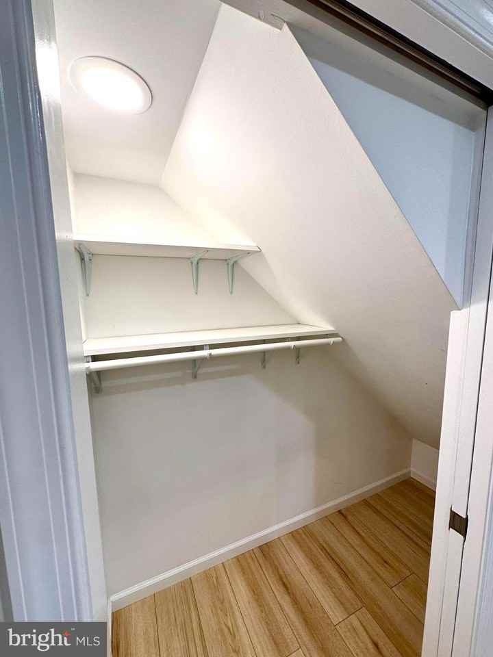 8301 Wind Fall Rd - Photo 7 of 22