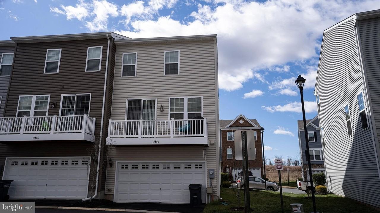 13808 Litespeed Way - Photo 3 of 3